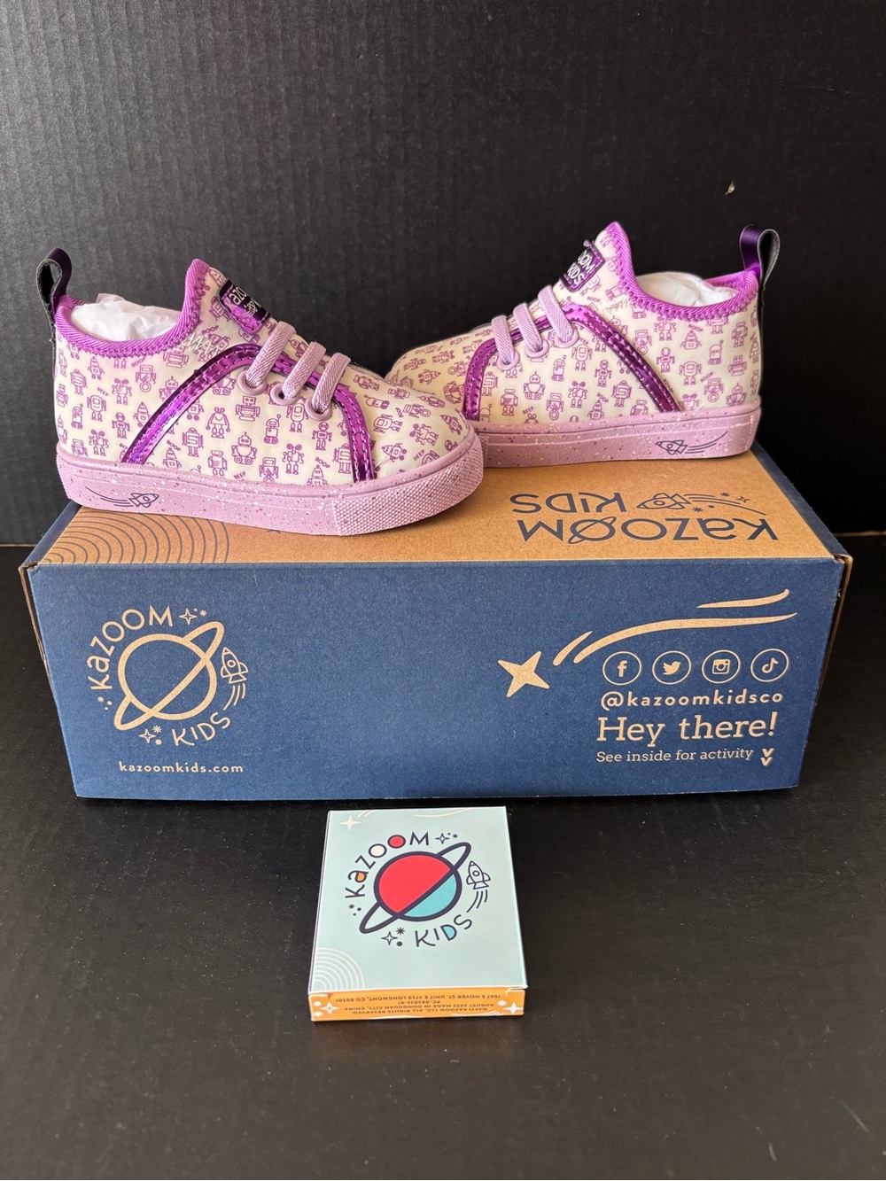 New Girls Kazoom Kids Purple Sneakers - Picture 3 of 6